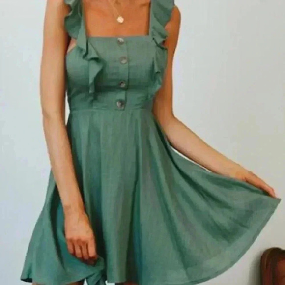 A.Byer Women Ruffled Front Sleeveless Green Summer Dress Size Large - Picture 2 of 10